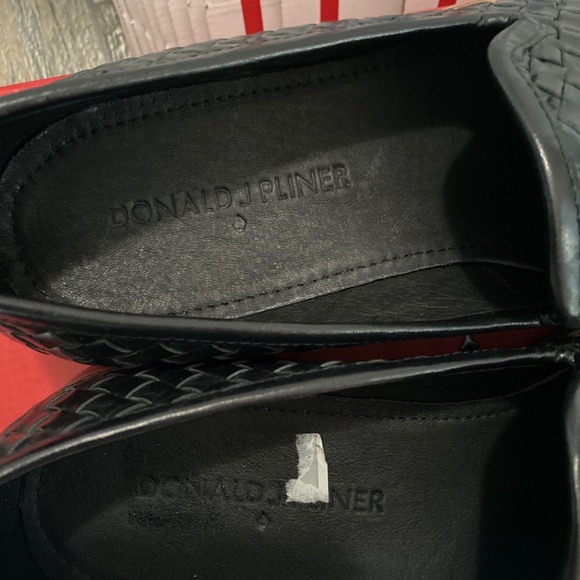 Donald J Pliner Zelvin black woven calf 9.5 NWT - Picture 3 of 7